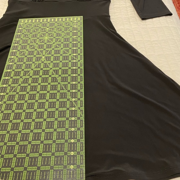 White House Black Market Women’s dress size medium - Picture 7 of 9